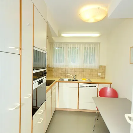 2br Flat In Center - Crown 2 Apartment