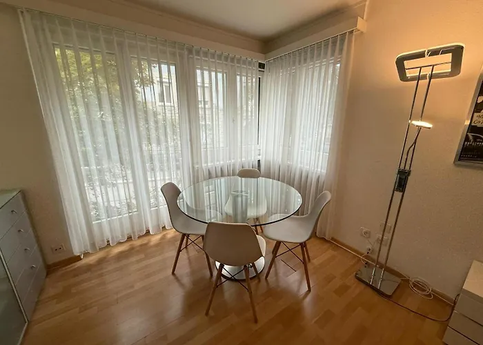 2br Flat In Center - Crown 2 Цюрих